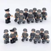 Katonai építőjáték figura szett - 8 db második világháborús német katonafigura