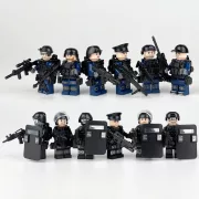 12 darab SWAT rendőr építőjáték figura készlet kiegészítőkkel