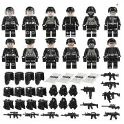 SWAT egység - 12 db építőjáték figura kiegészítőkkel.
