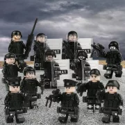 SWAT egység - 12 db építőjáték figura kiegészítőkkel.